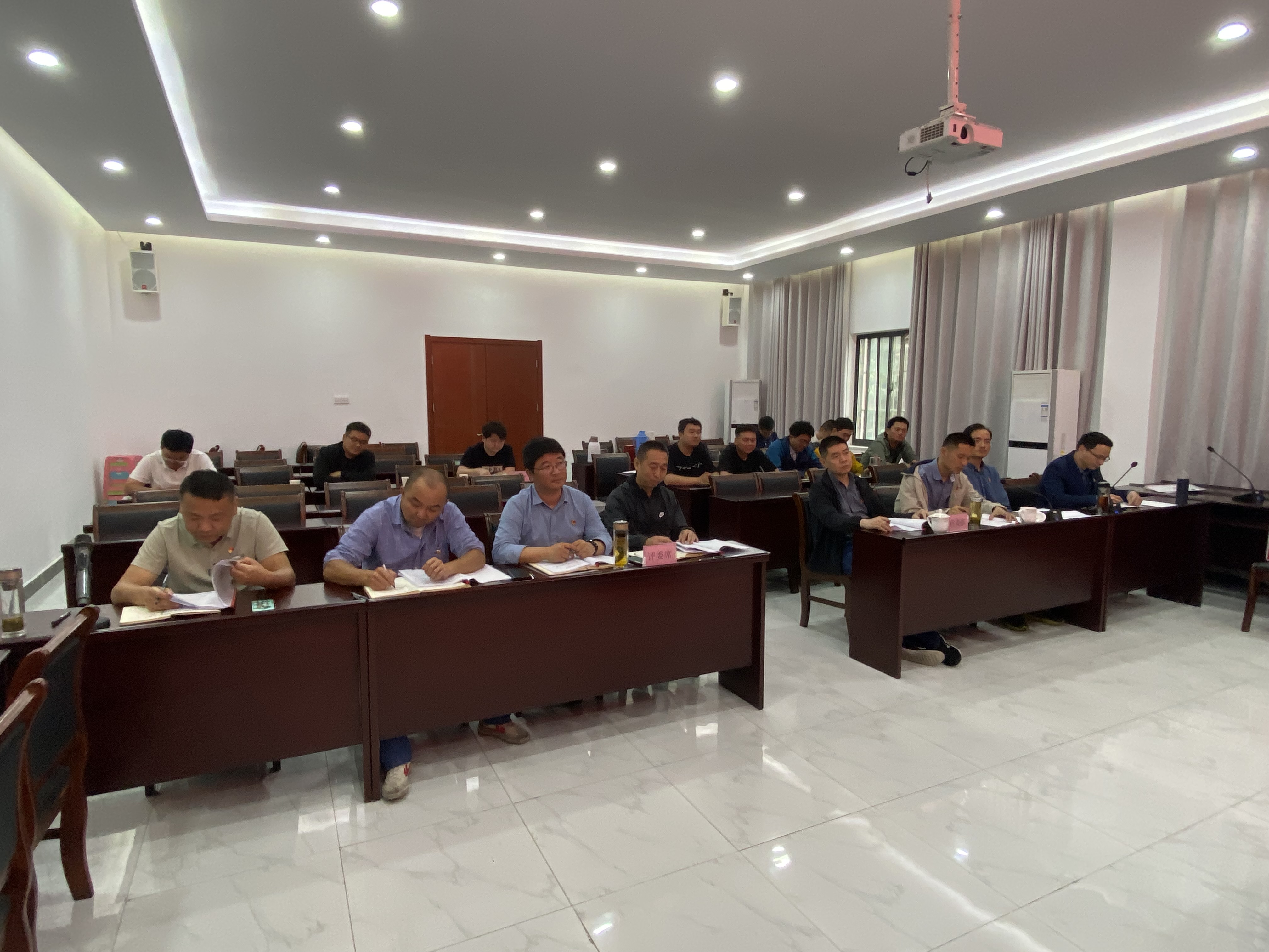 365B3988E3E915A86C13A13B9BDC2886.png 365B3988E3E915A86C13A13B9BDC2886.png